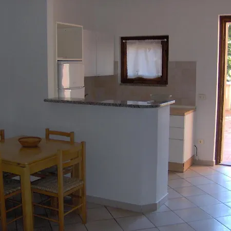 Appartamenti Santa Teresa Gallura Апартаменты *